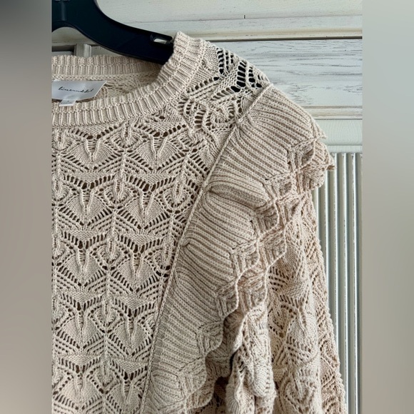 LINE & DOT Women’s Cream Knit Crochet Ruffle Sweater Size Small - Picture 7 of 15
